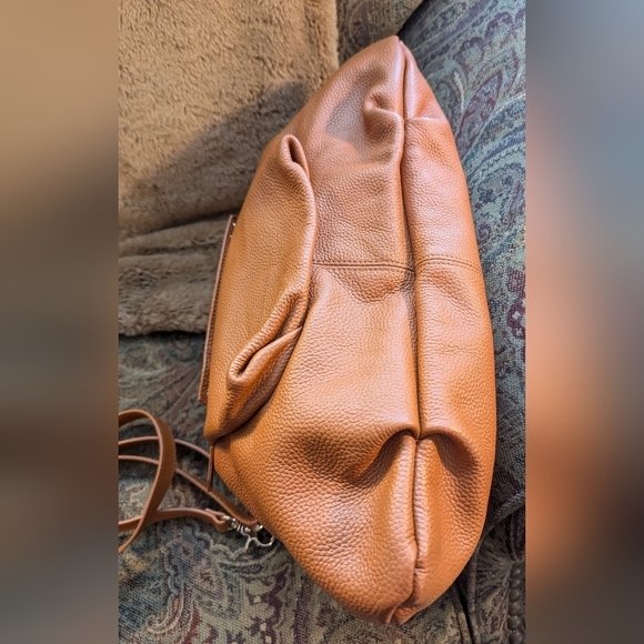 LAGGO Crossbody Handbag in British Tan - Picture 4 of 16